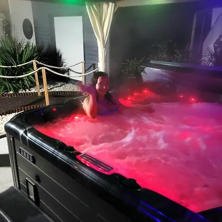 La Bulle Des Coucous Luxe tent *