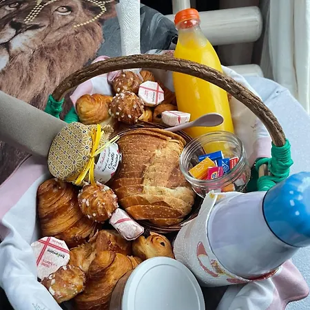 Luxury tent La Bulle Des Coucous Saint-Hilaire-de-Riez